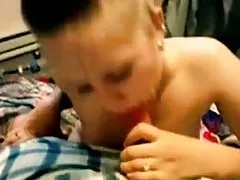 الكلبة يحصل على ما يكفي