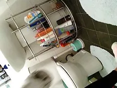حمام المتلصص 2