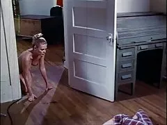 يوم من العمل الشاق للأمناء